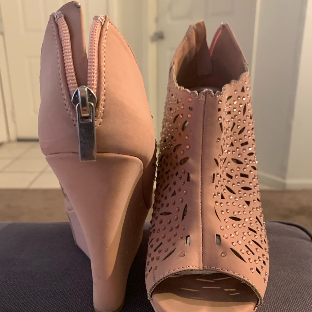 Blush rhinestone wedges